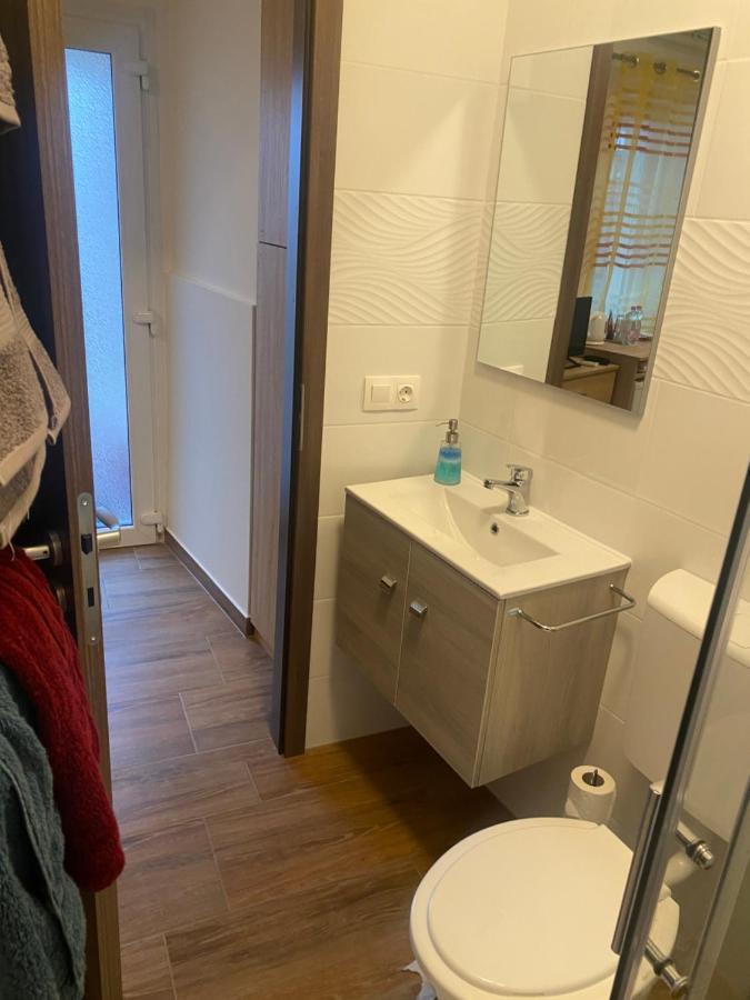 Beugro Lak Hotell Esztergom Eksteriør bilde